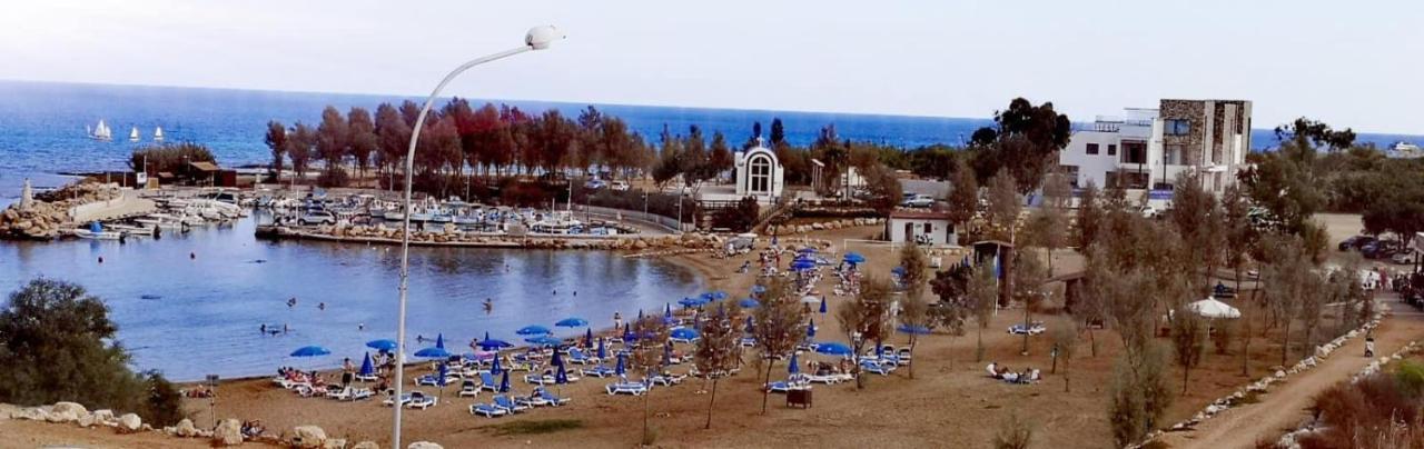 פרוטאראס Trident Beach Apartment מראה חיצוני תמונה
