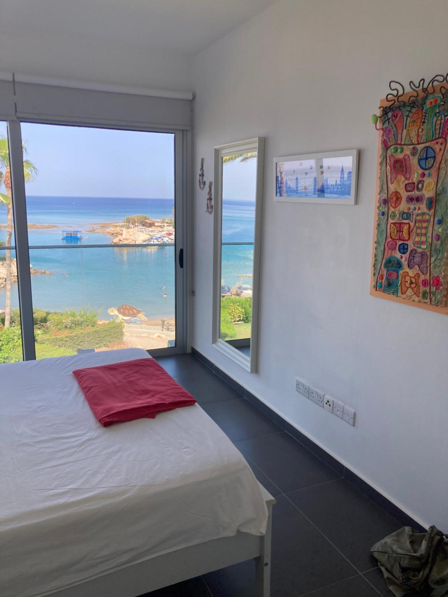 פרוטאראס Trident Beach Apartment מראה חיצוני תמונה