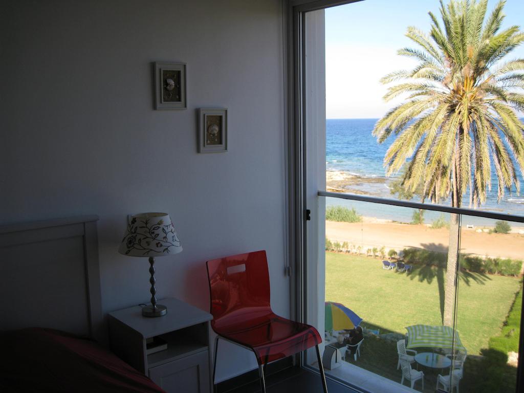 פרוטאראס Trident Beach Apartment חדר תמונה